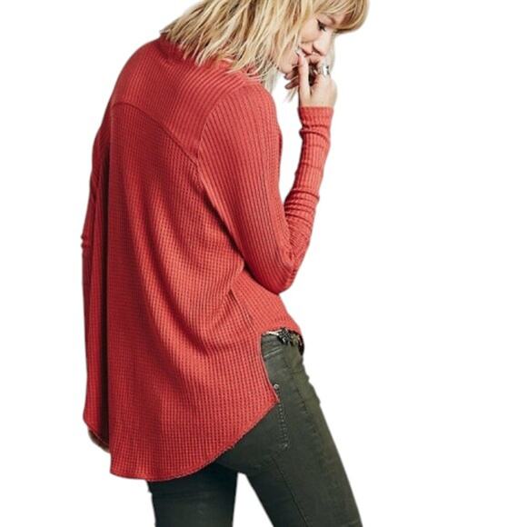 Free People Cowl Neck Sweater Size Medium - Picture 3 of 9